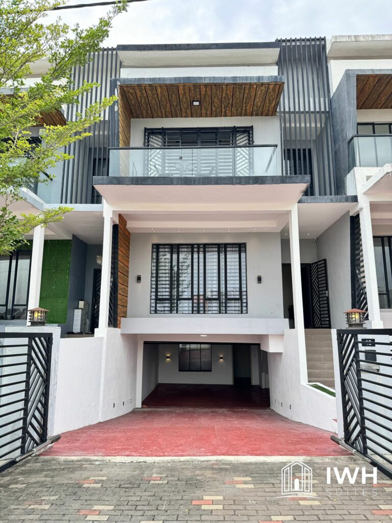 Exterior_(2)