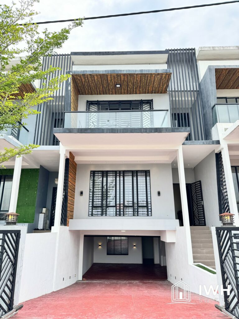 Exterior_(4)